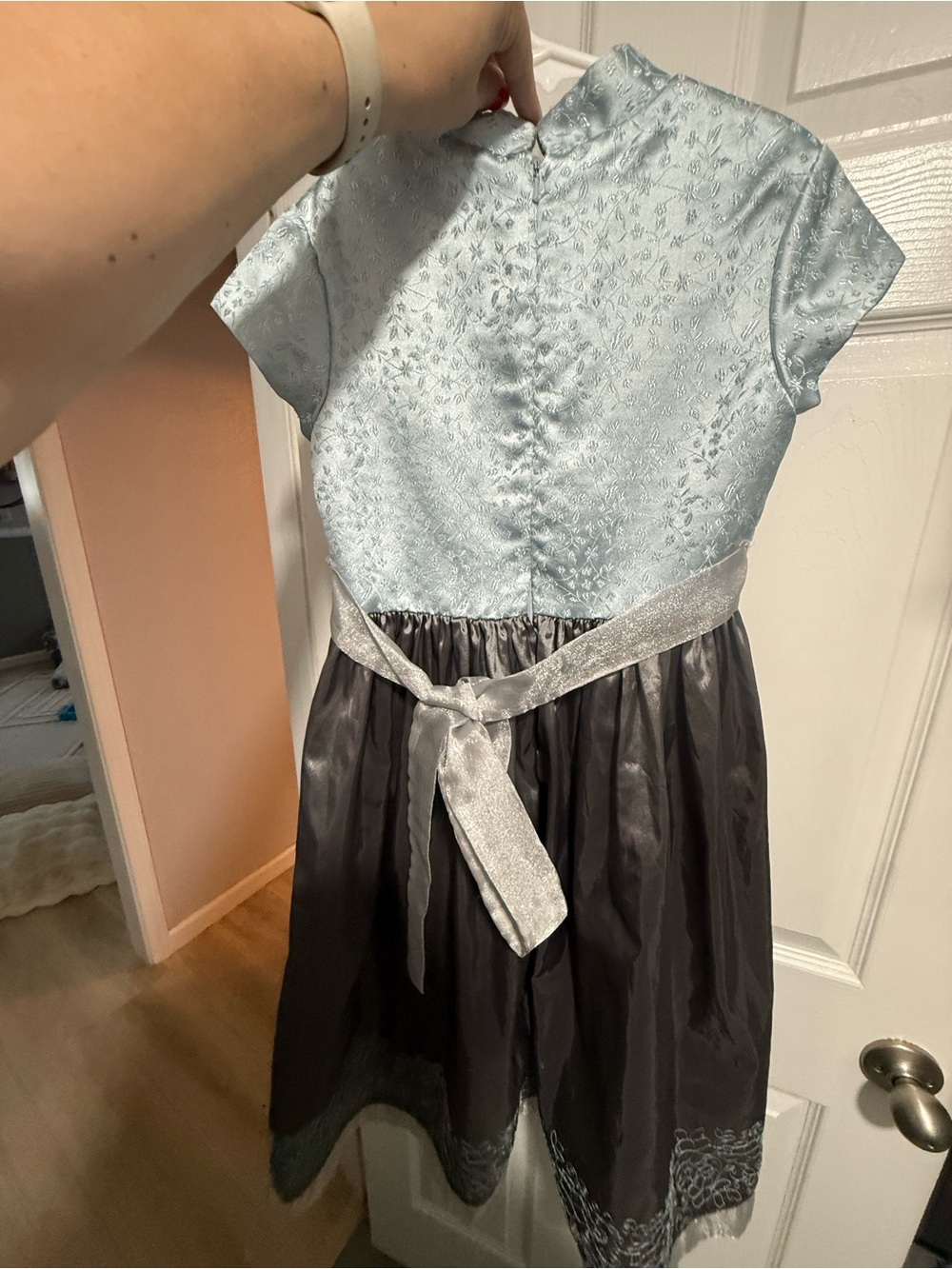 American Girl Silver Belle Oriental Girls Dress 2009 Size 8 - Picture 4 of 9